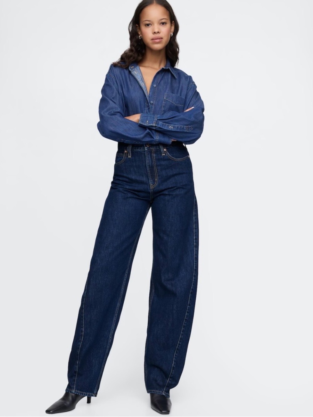 GAP High Rise Barrel Jean